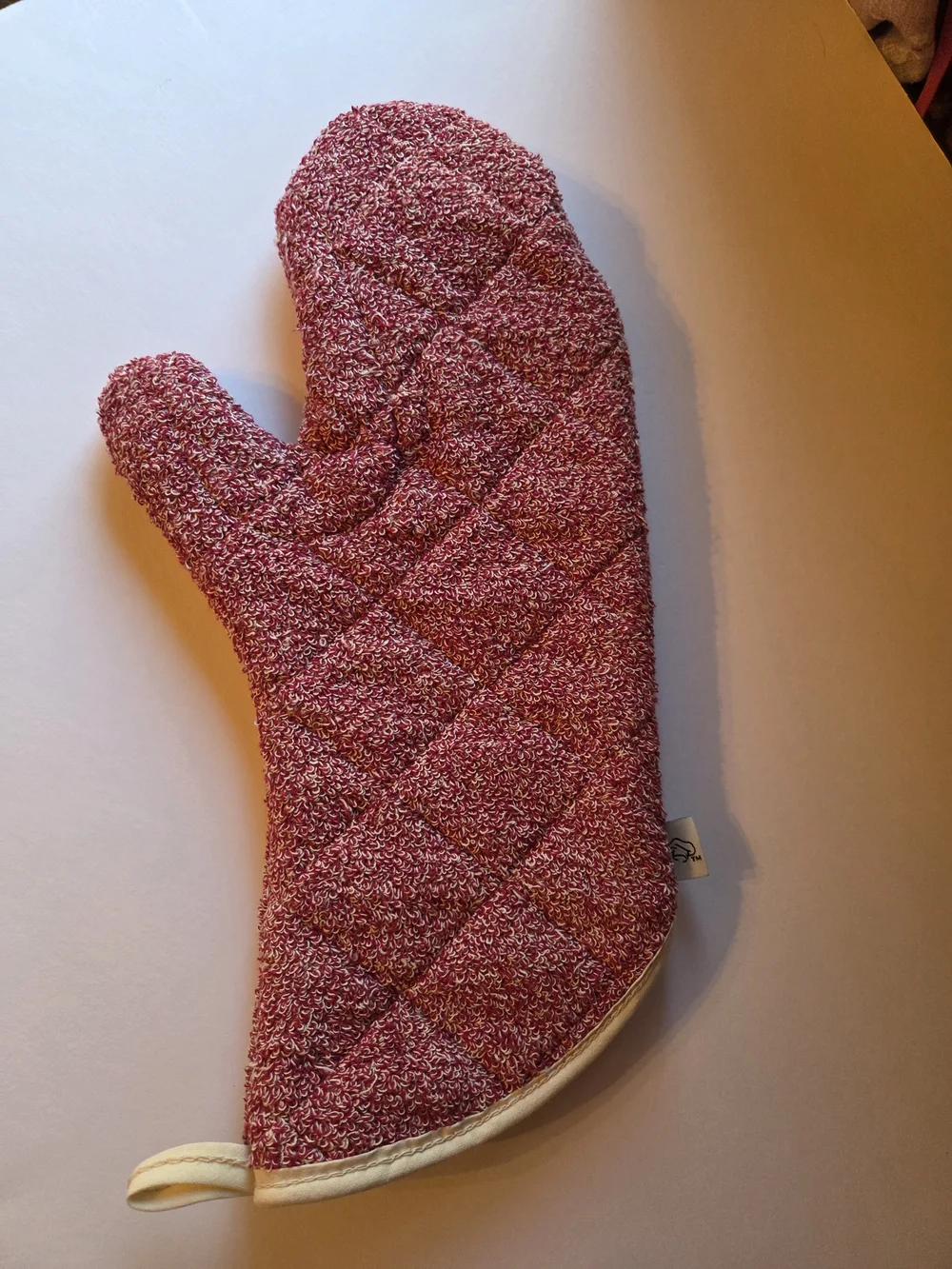 Pampered Chef Quilted Rose Pink Oven Mitt
